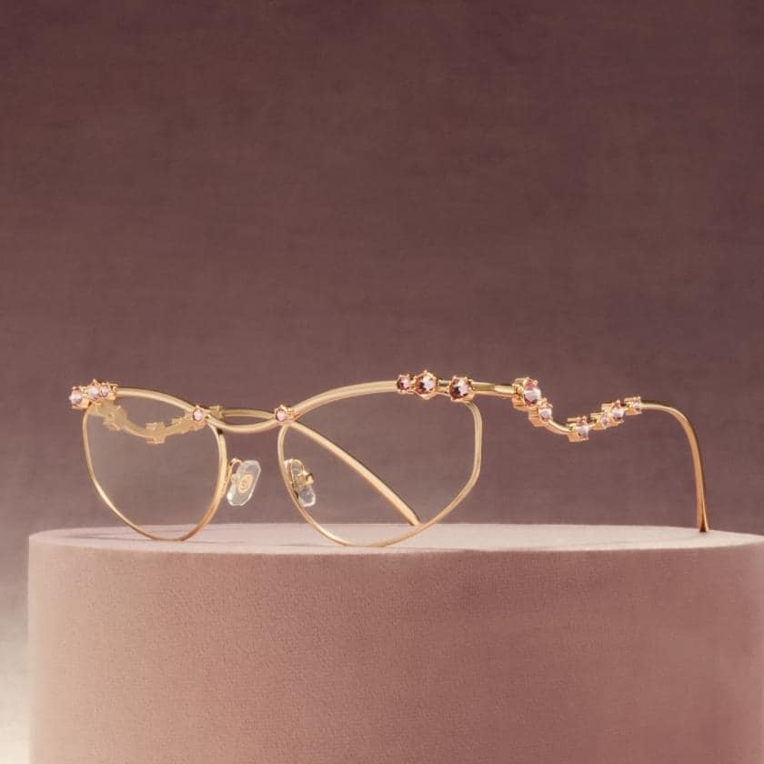 Shopping guide banner image