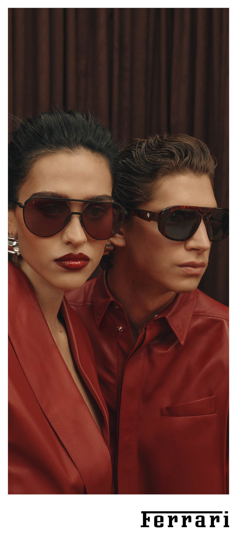 Image de bannière verticale Ferrari