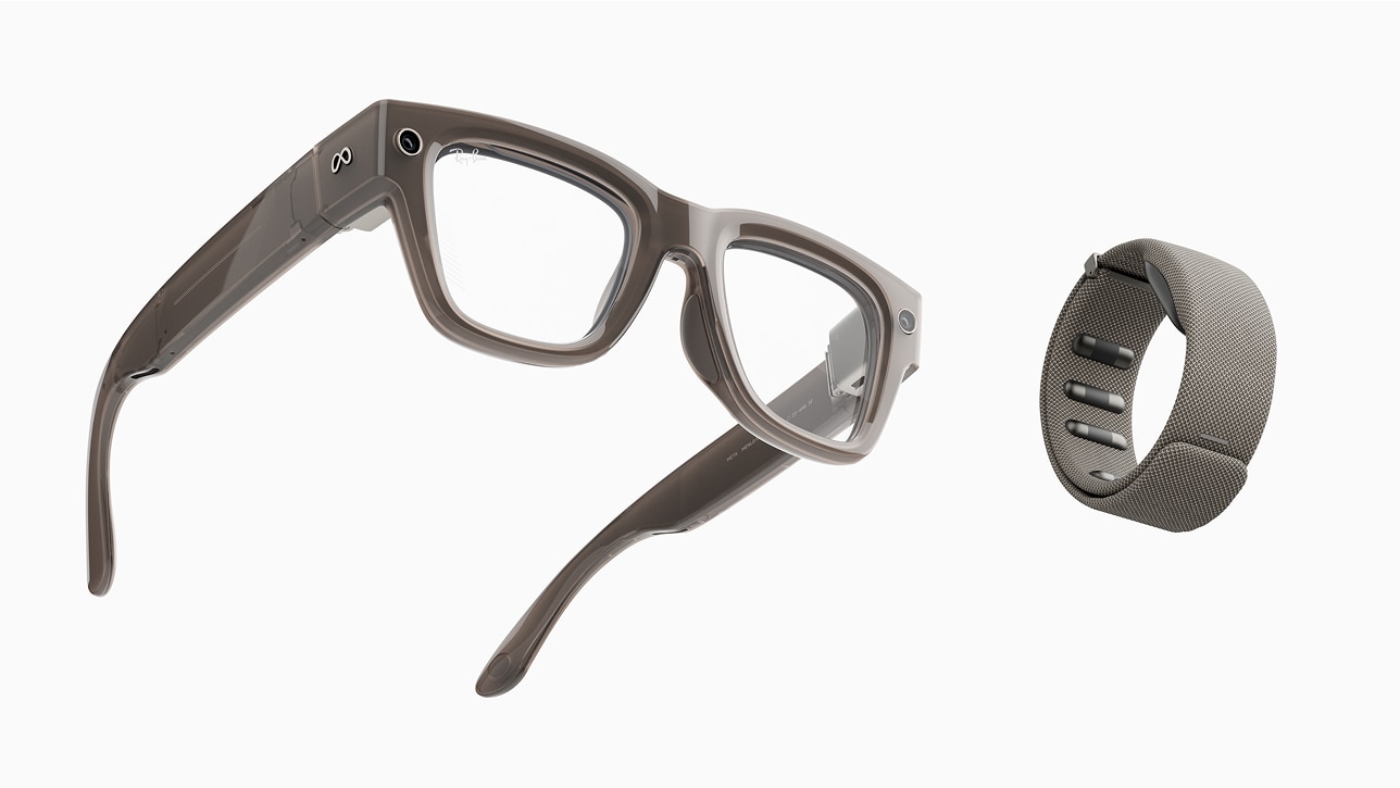 Discover Meta Ray-Ban Display AI Glasses | LensCrafters