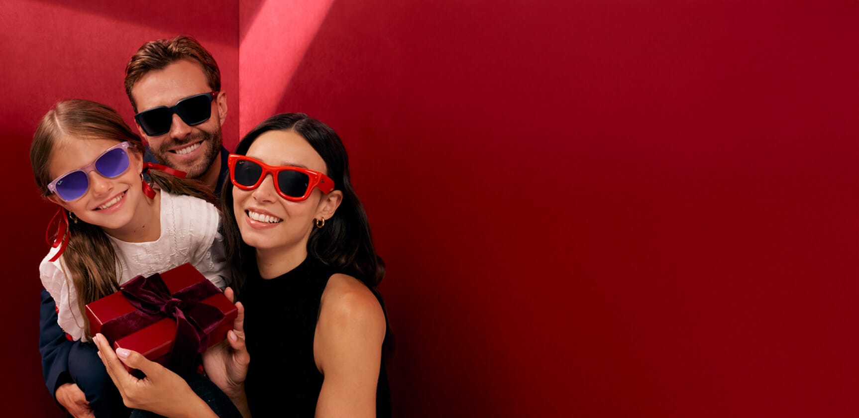 Sunglasses banner image