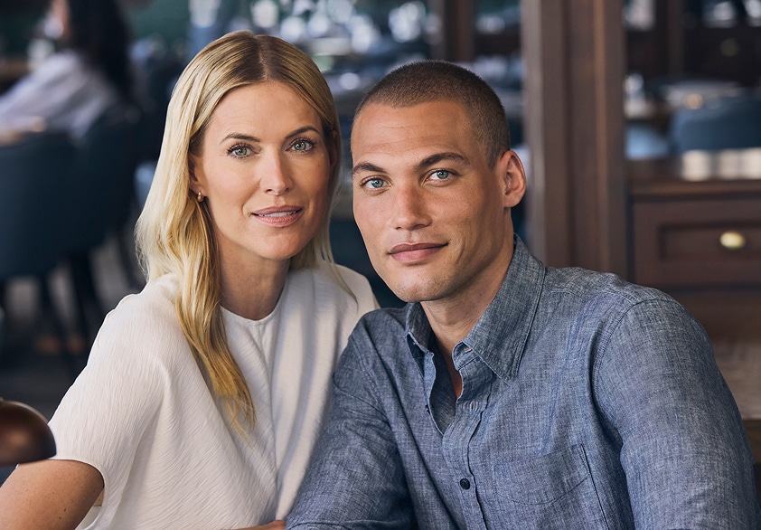 Colored contact lenses