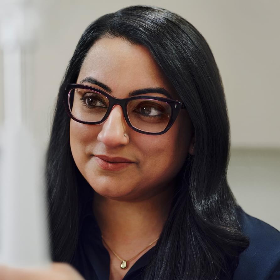 Lenses offer campaign banner